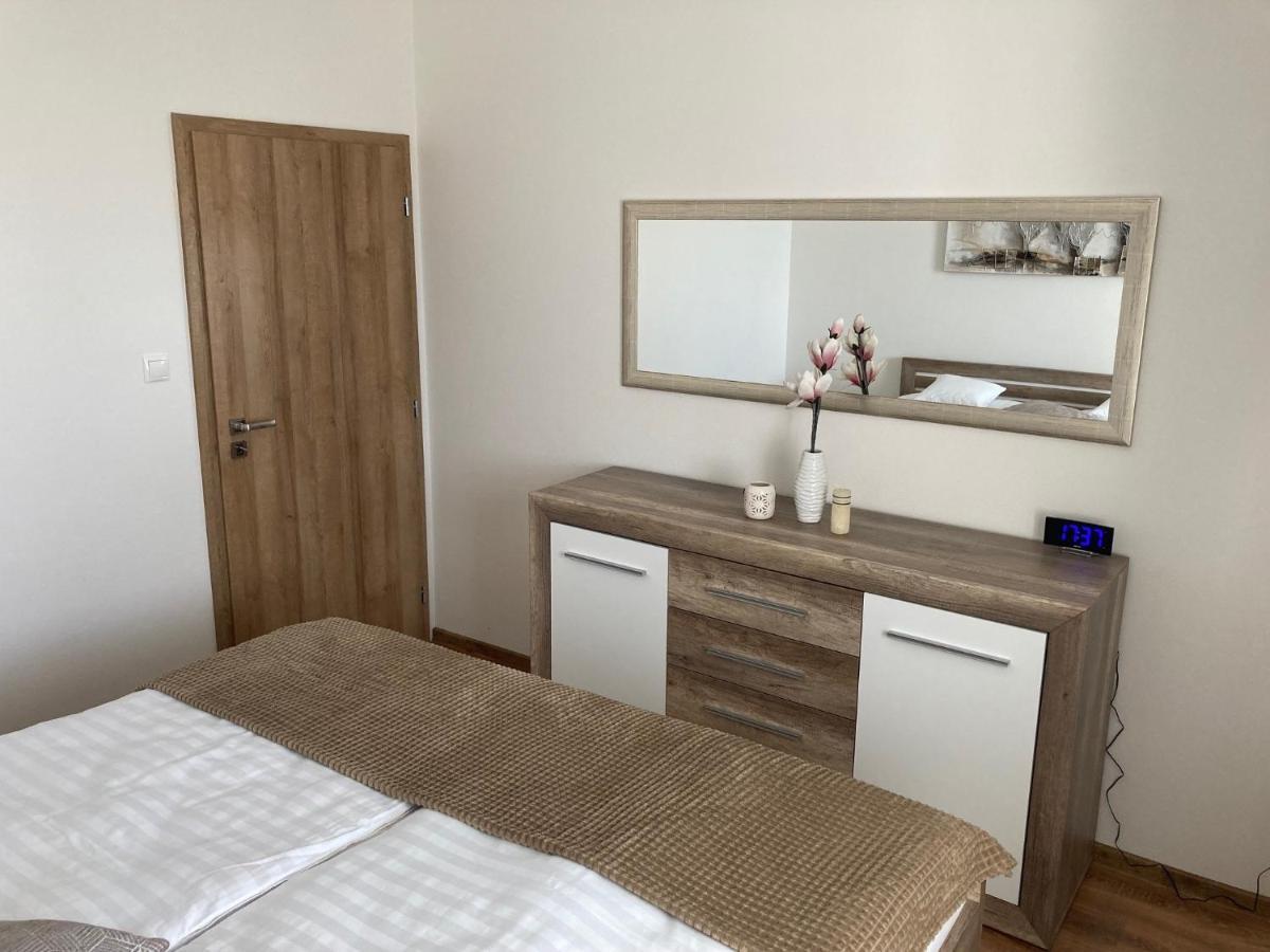Apartmany Rubin Nesvady Exteriér fotografie